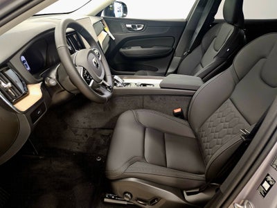 2026 Volvo XC60 Plus