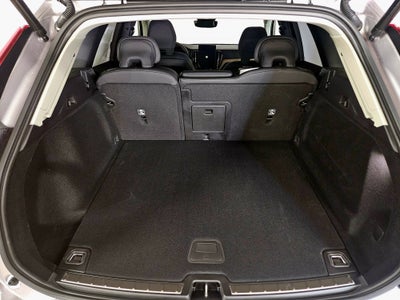 2026 Volvo XC60 Plus