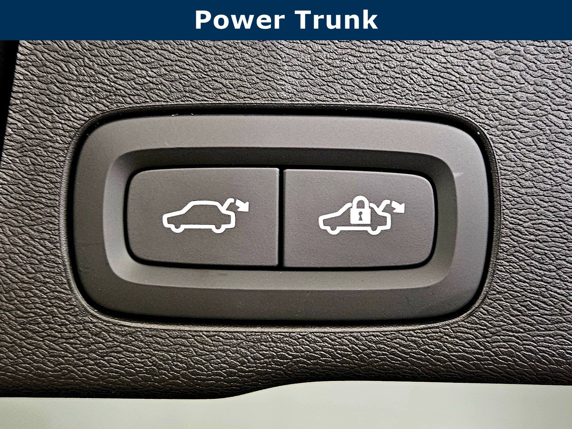 2026 Volvo XC60 Plus