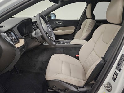 2026 Volvo XC60 Plus