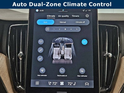 2026 Volvo XC60 Plus