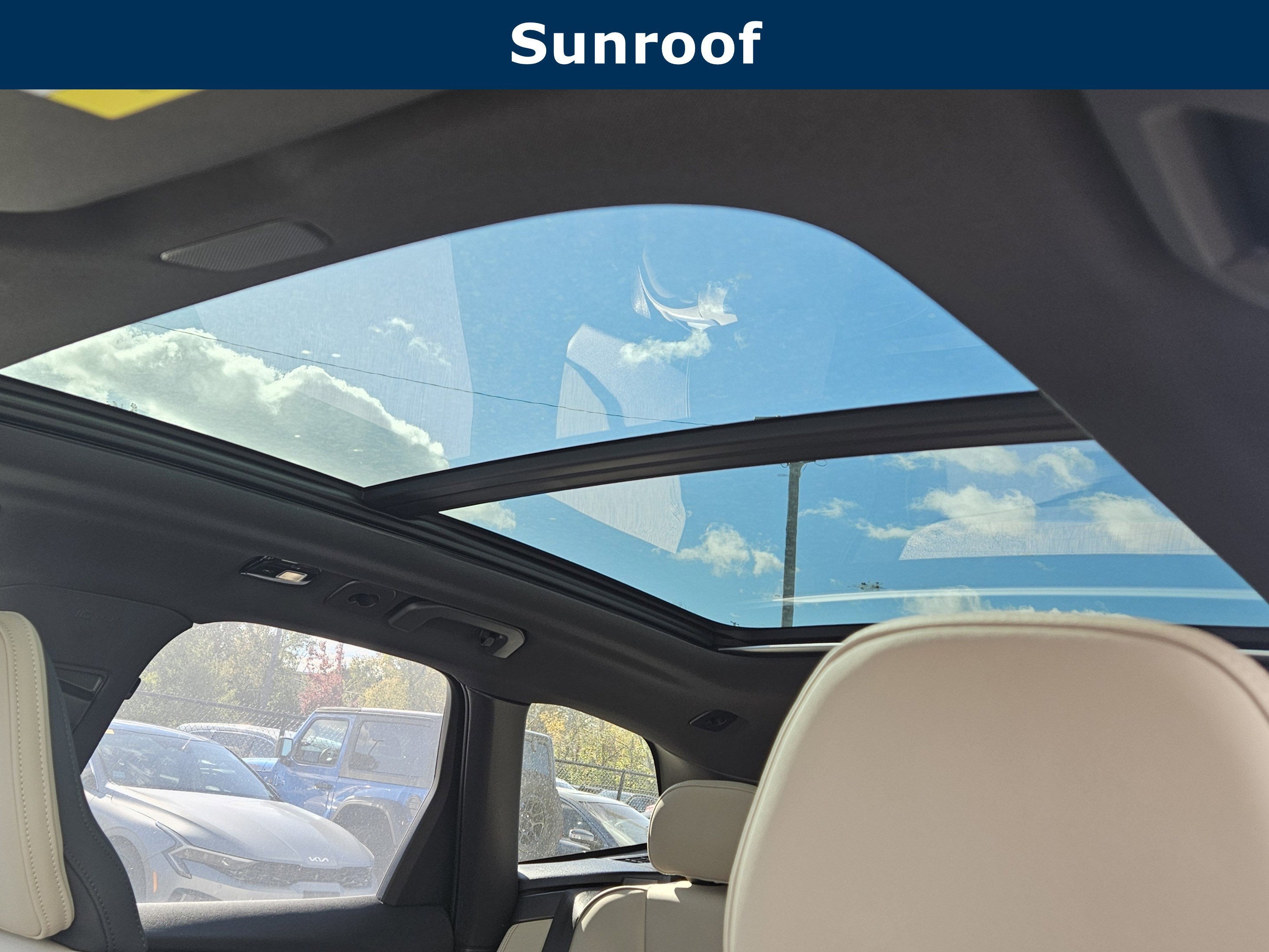 2026 Volvo XC60 Plus