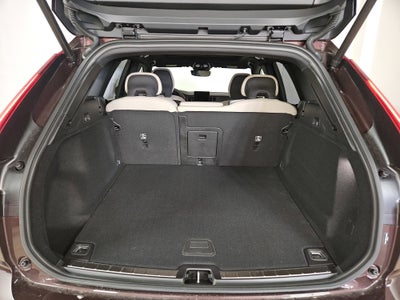 2026 Volvo XC60 Plus