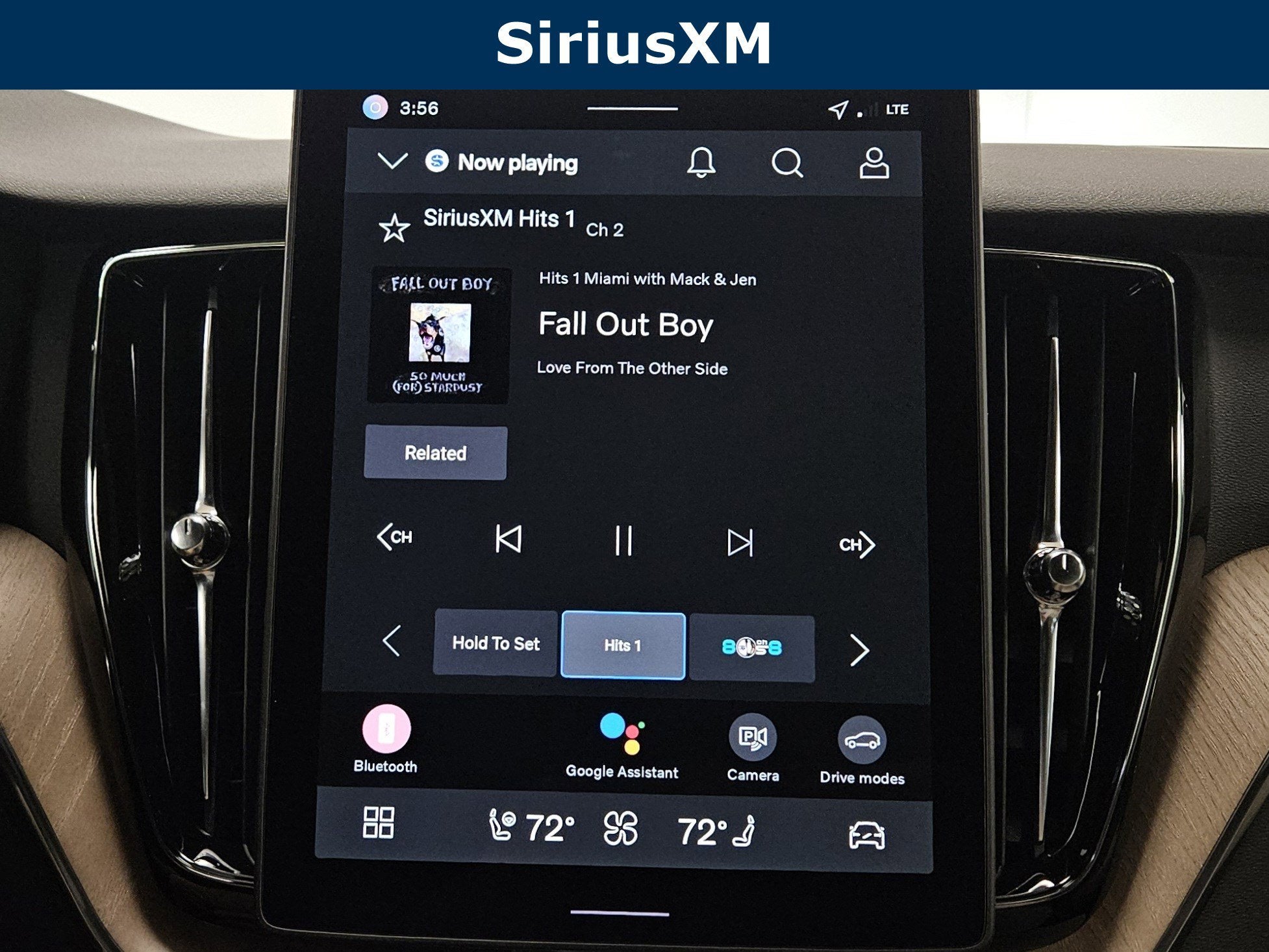 2026 Volvo XC60 Plus