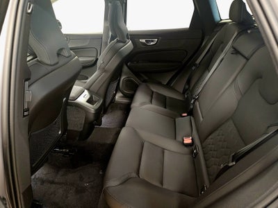 2026 Volvo XC60 Plus