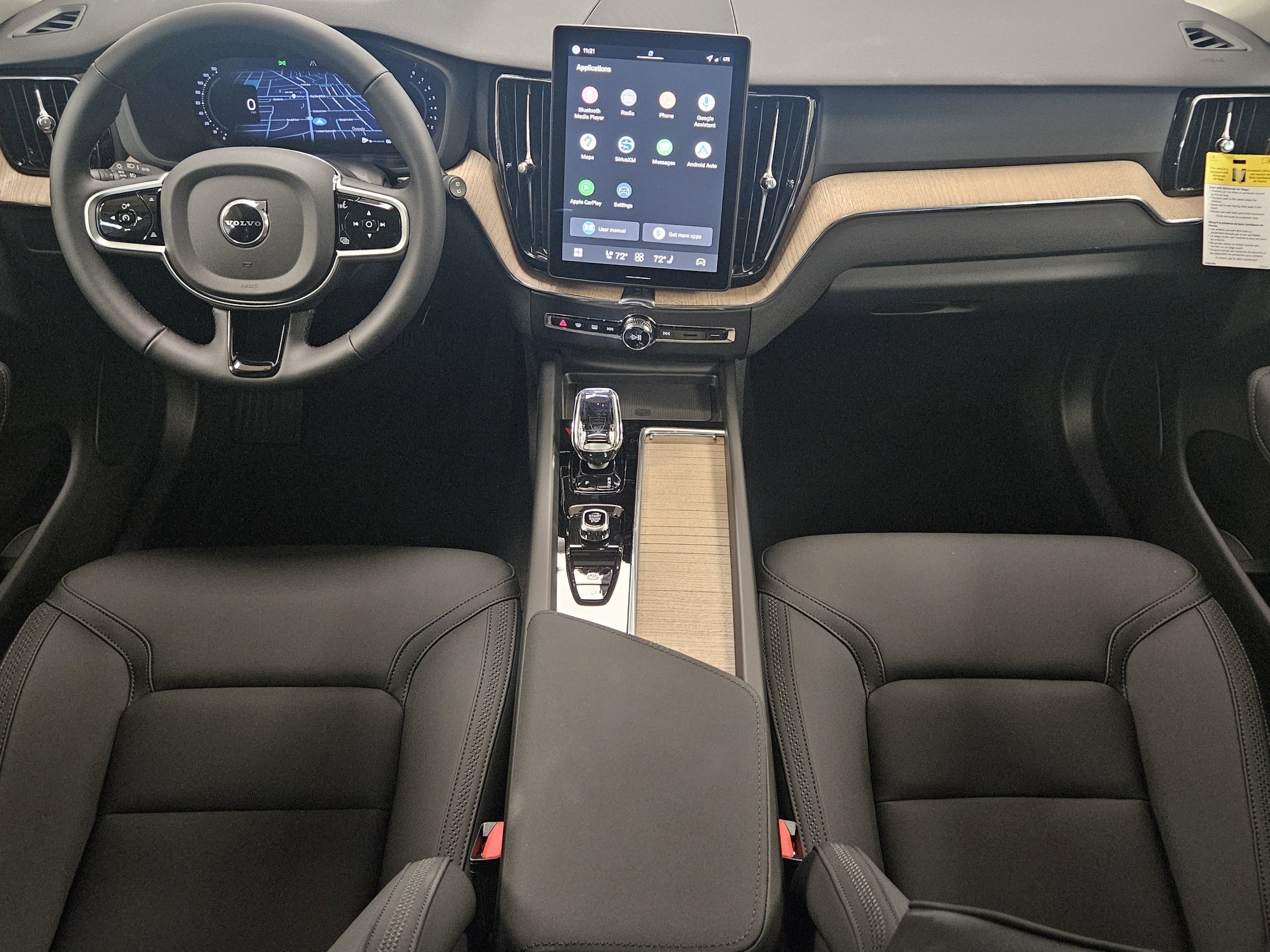 2026 Volvo XC60 Plus