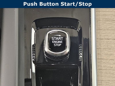 2026 Volvo XC60 Plus