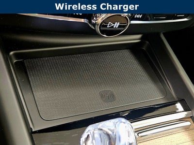 2026 Volvo XC60 Plus