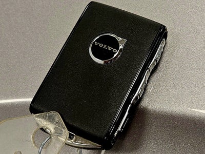 2026 Volvo XC60 Plus