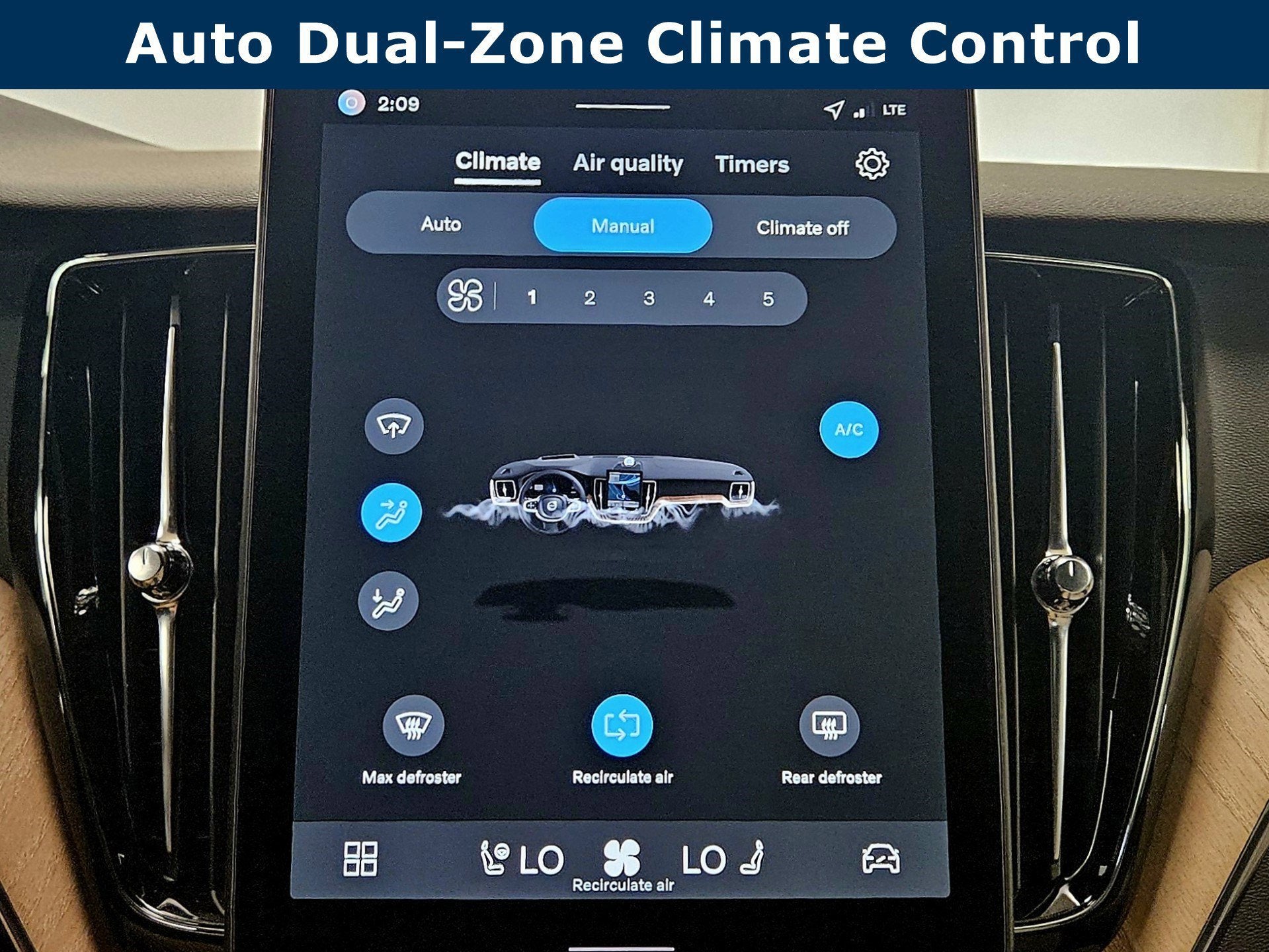 2026 Volvo XC60 Plus