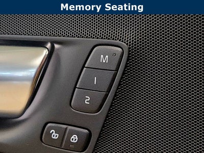 2026 Volvo XC60 Plus