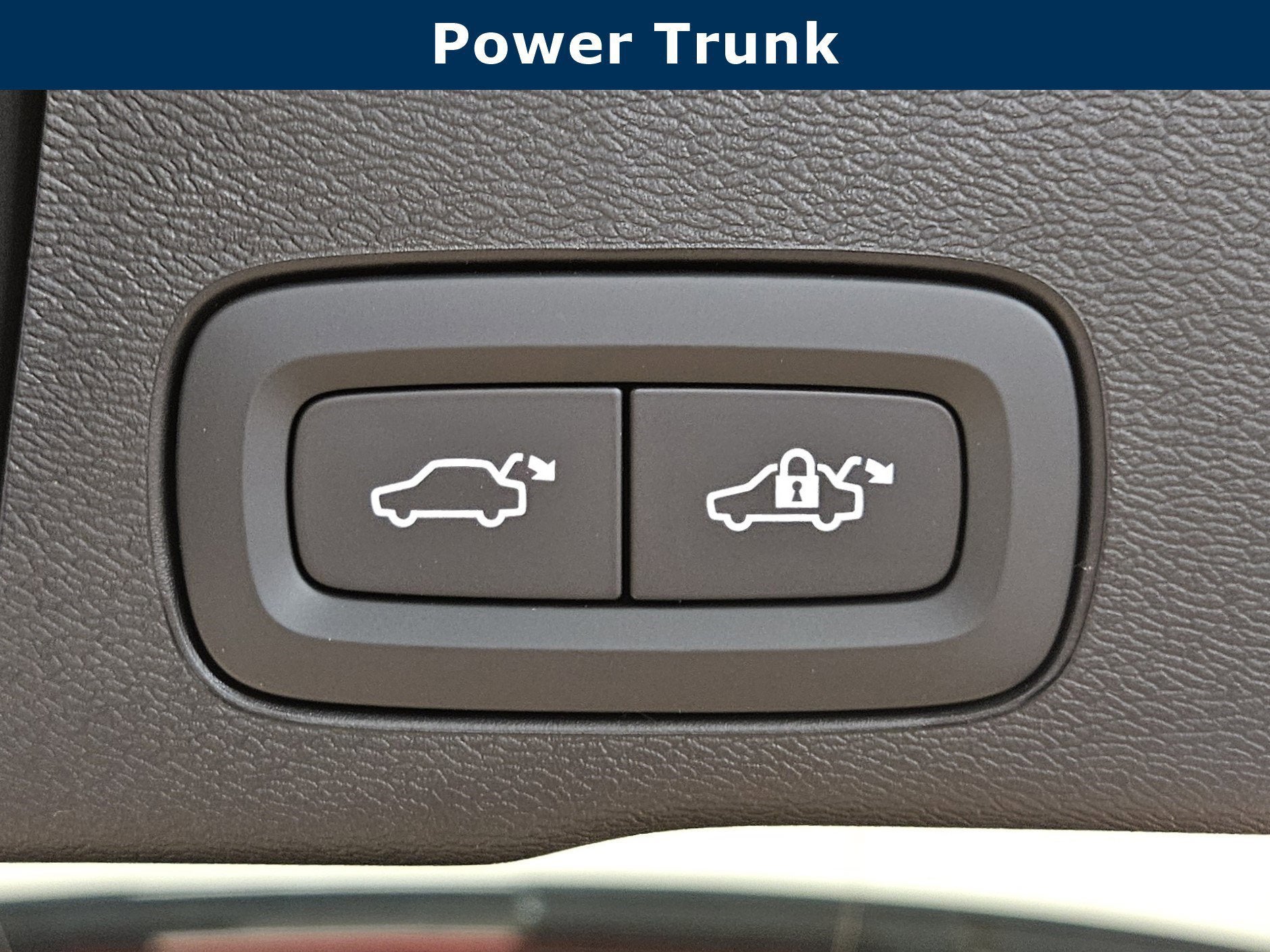 2026 Volvo XC60 Plus