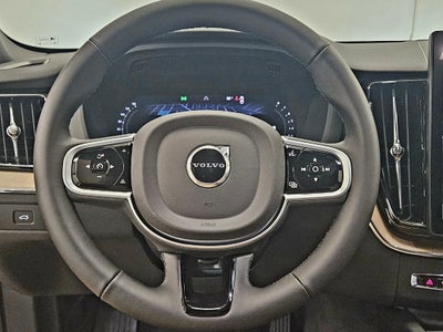 2026 Volvo XC60 Plus
