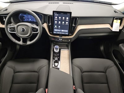 2026 Volvo XC60 Plus