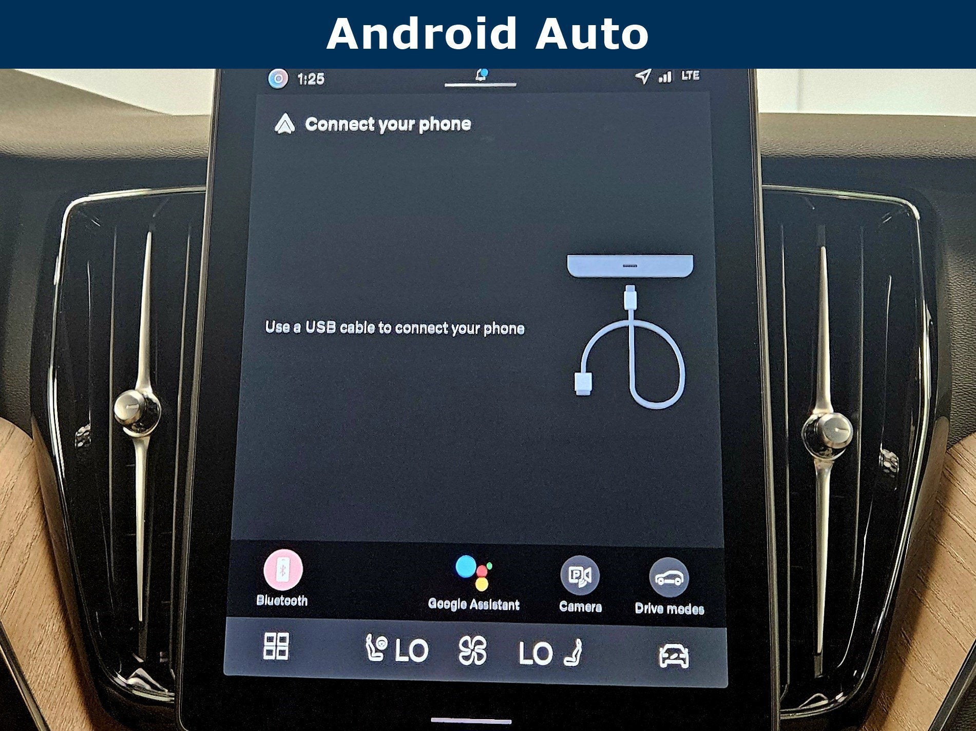 2026 Volvo XC60 Plus