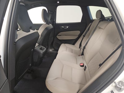 2026 Volvo XC60 Plus