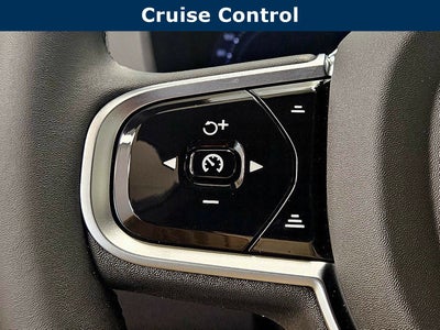 2026 Volvo XC60 Plus