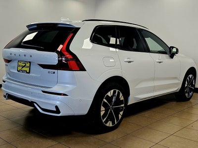 2026 Volvo XC60 Plus