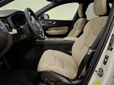 2026 Volvo XC60 Plus