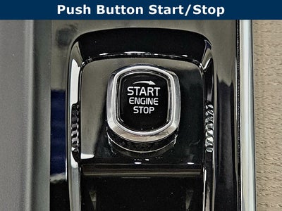 2026 Volvo XC60 Plus