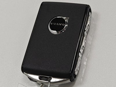 2026 Volvo XC60 Plus