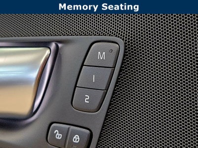 2026 Volvo XC60 Plus