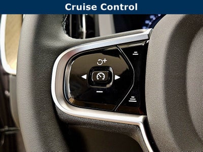 2026 Volvo XC60 Plus