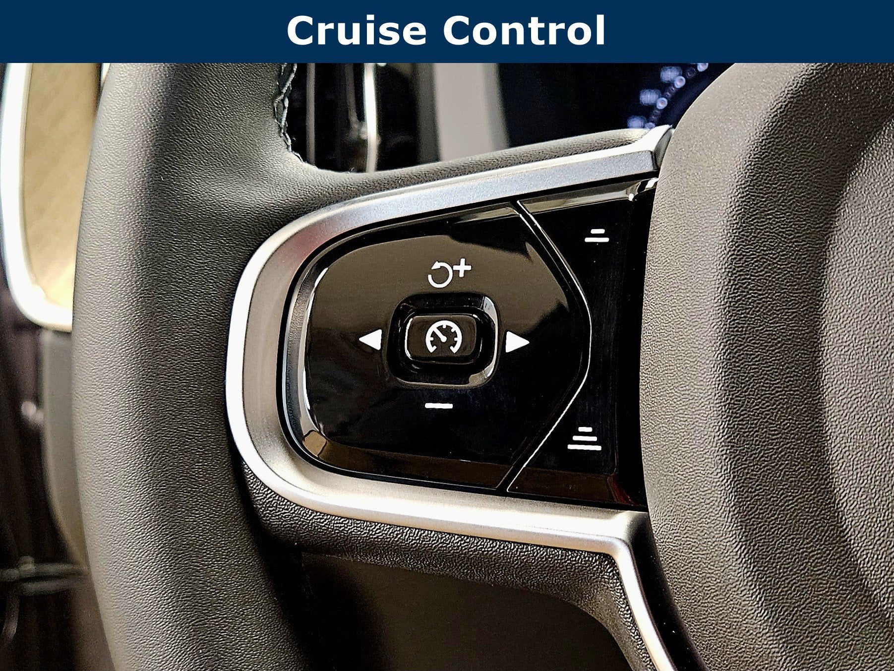 2026 Volvo XC60 Plus