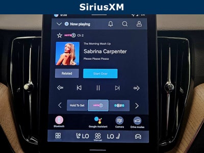 2026 Volvo XC60 Plus