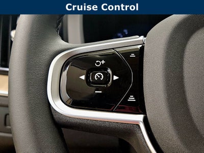 2026 Volvo XC60 Plus