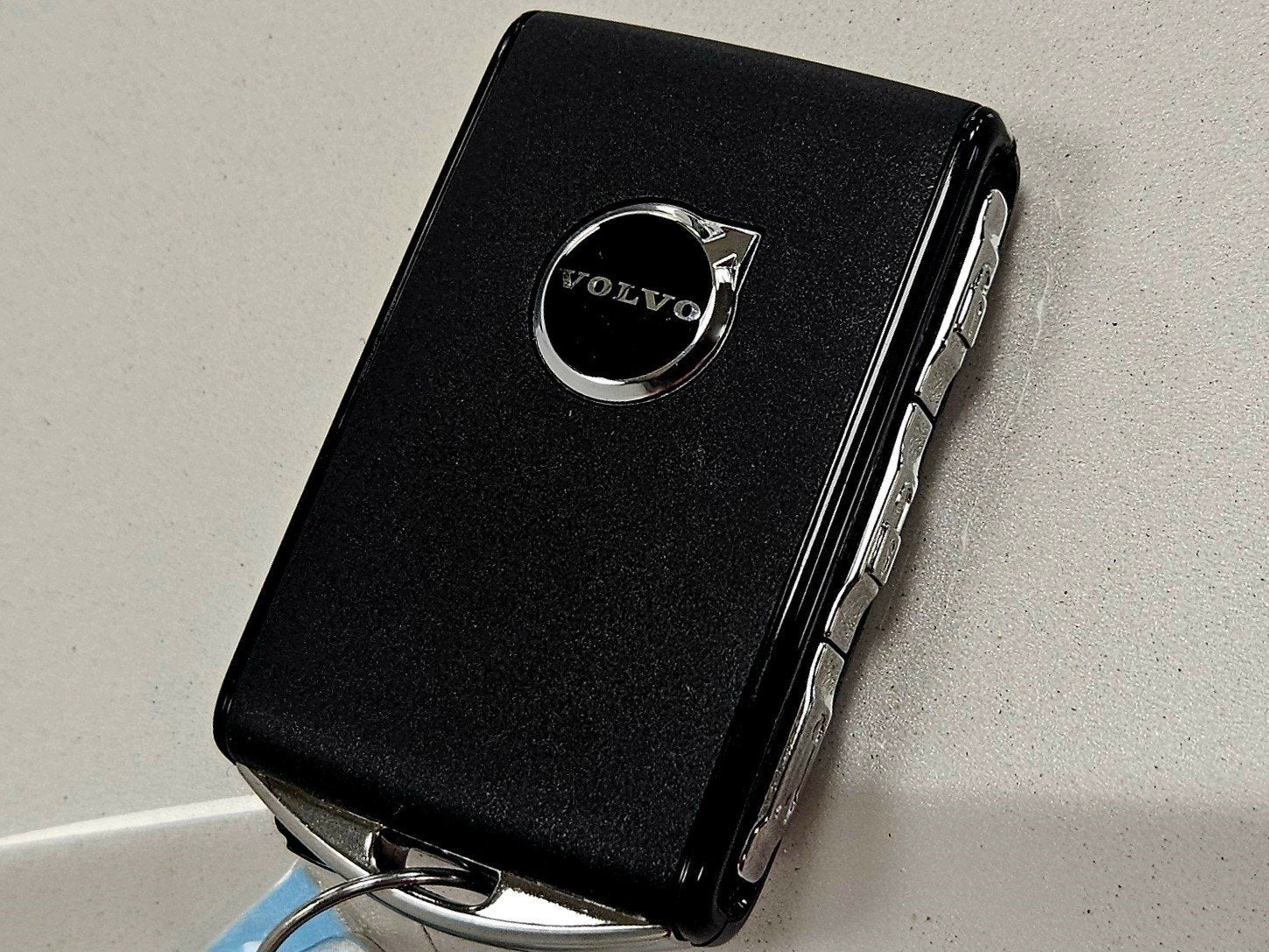 2026 Volvo XC60 Plus