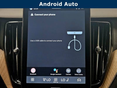 2026 Volvo XC60 Plus