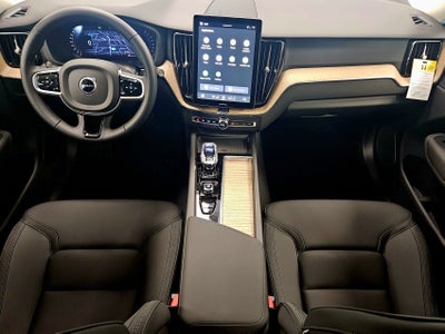 2026 Volvo XC60 Plus