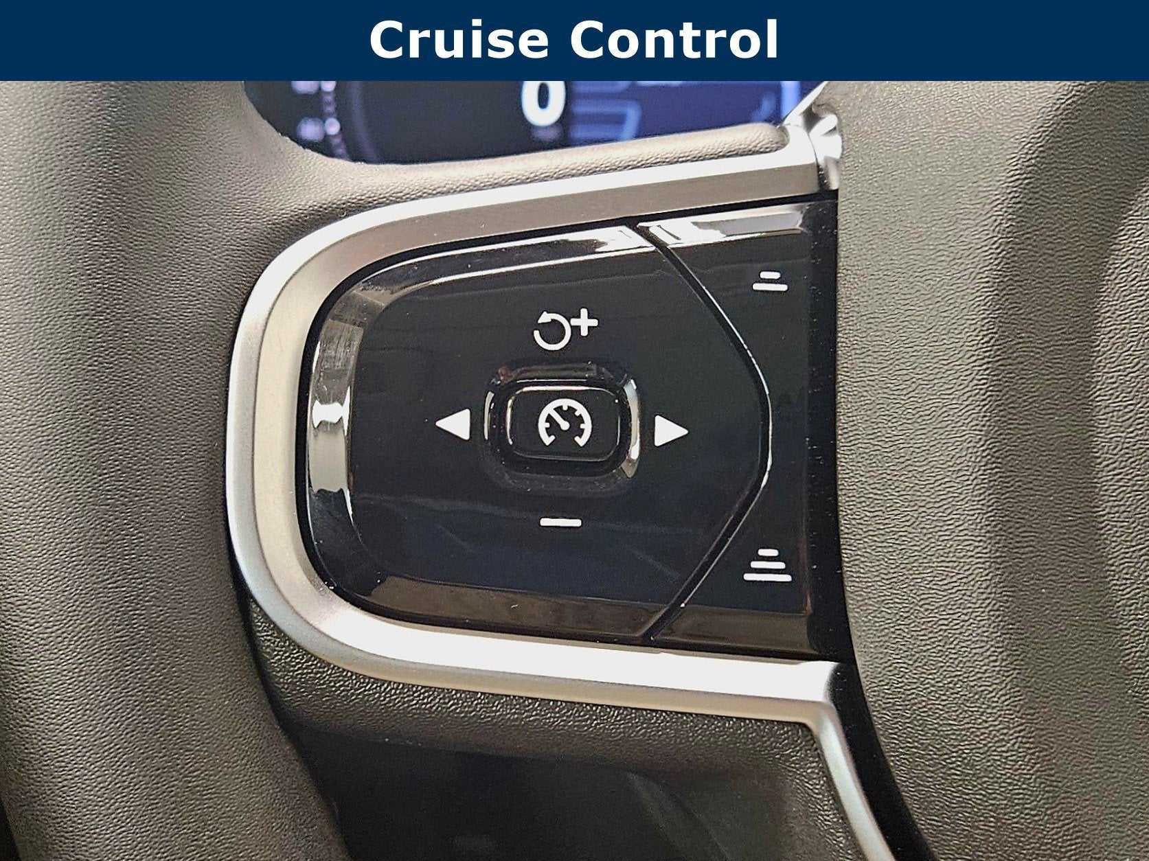 2026 Volvo XC60 Plus