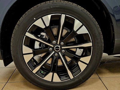 2026 Volvo XC60 Plus
