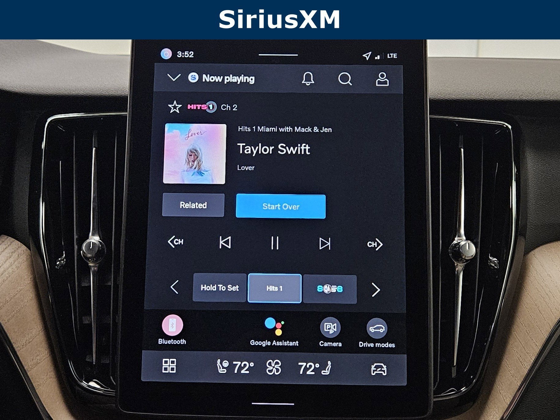 2026 Volvo XC60 Plus