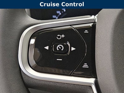 2026 Volvo XC60 Plus