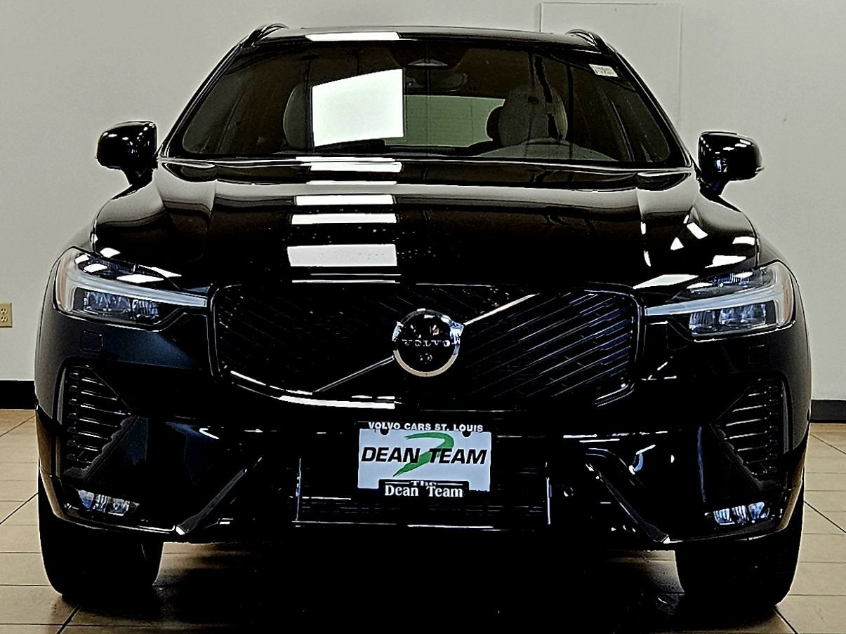2026 Volvo XC60 Plus