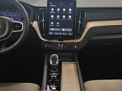 2026 Volvo XC60 Plus