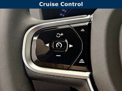 2026 Volvo XC60 Plus