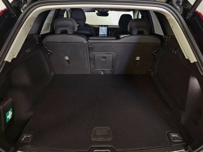 2026 Volvo XC60 Plus