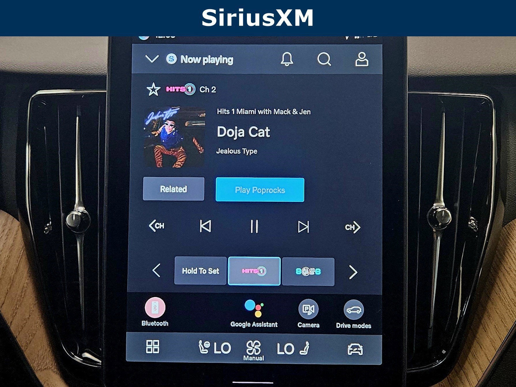 2026 Volvo XC60 Plus