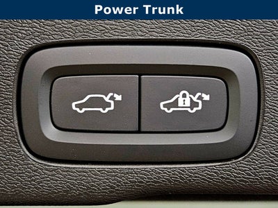 2026 Volvo XC60 Ultra Black Edition