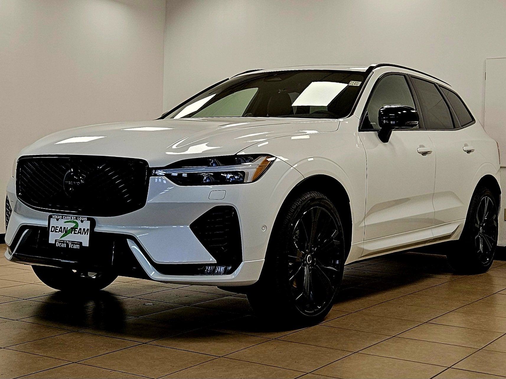 2026 Volvo XC60 Ultra Black Edition