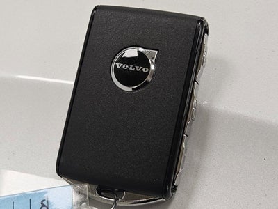 2026 Volvo XC60 Ultra Black Edition