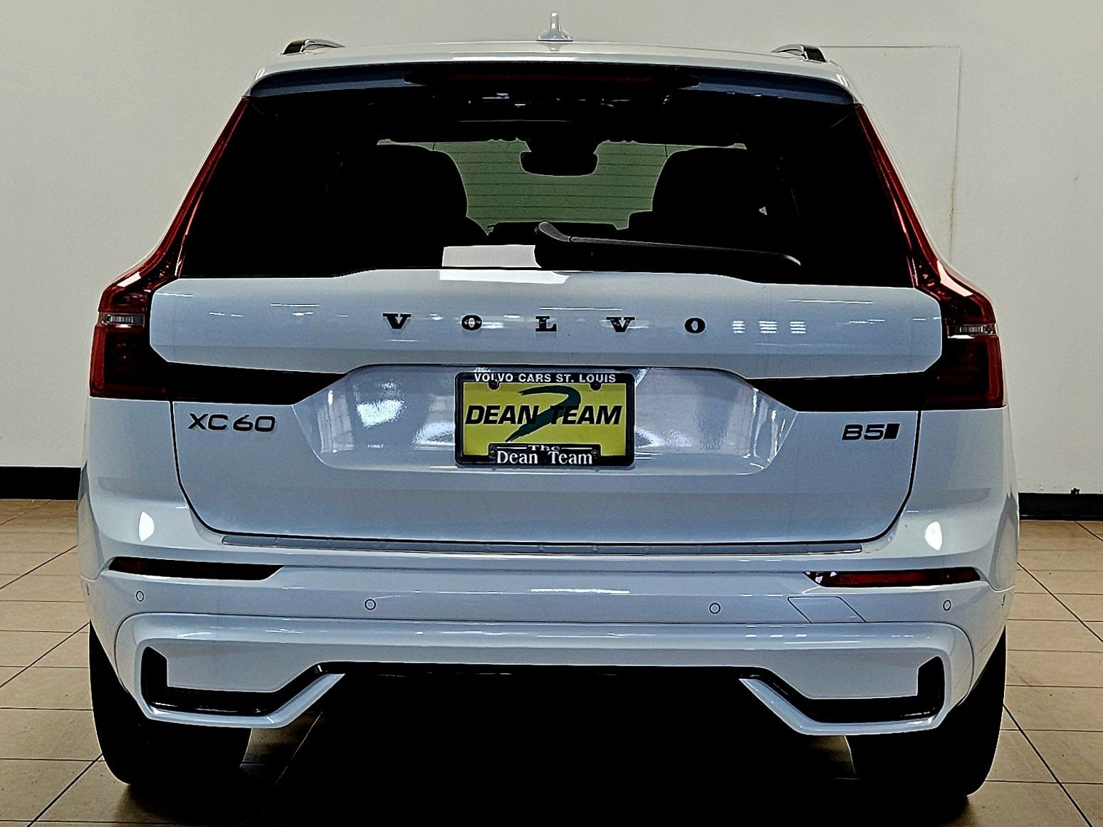 2026 Volvo XC60 Ultra Black Edition