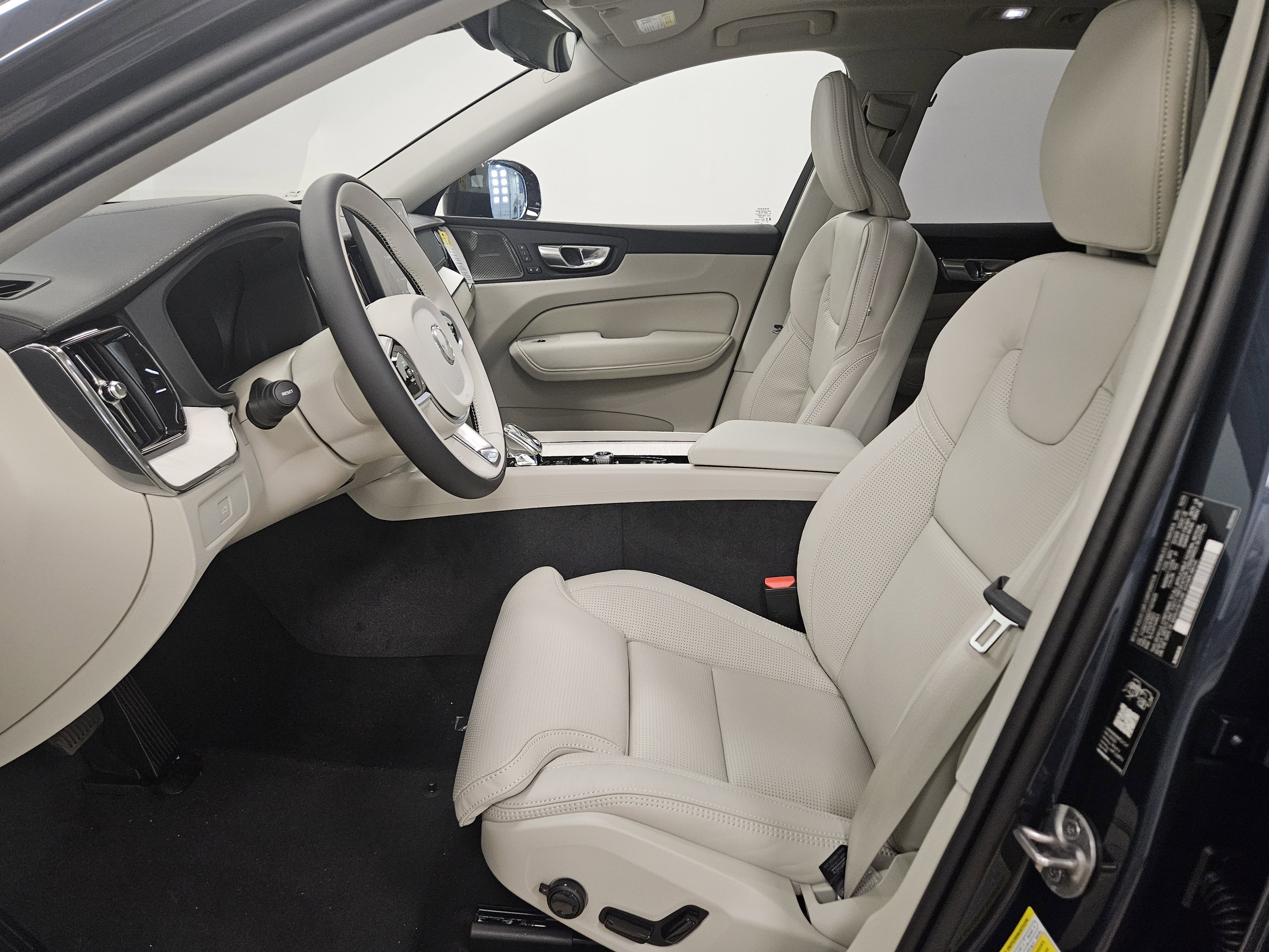 2026 Volvo XC60 Ultra