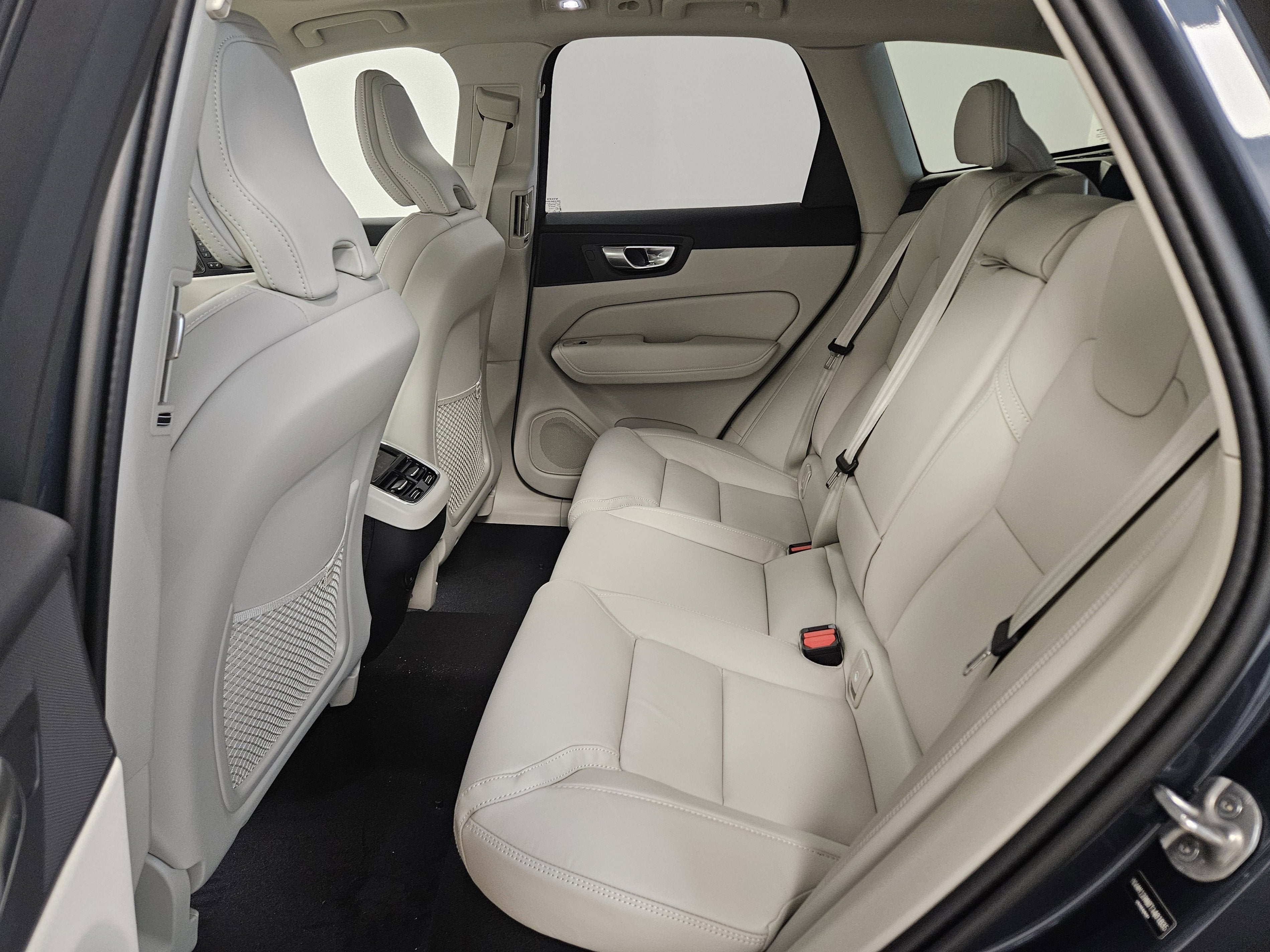 2026 Volvo XC60 Ultra