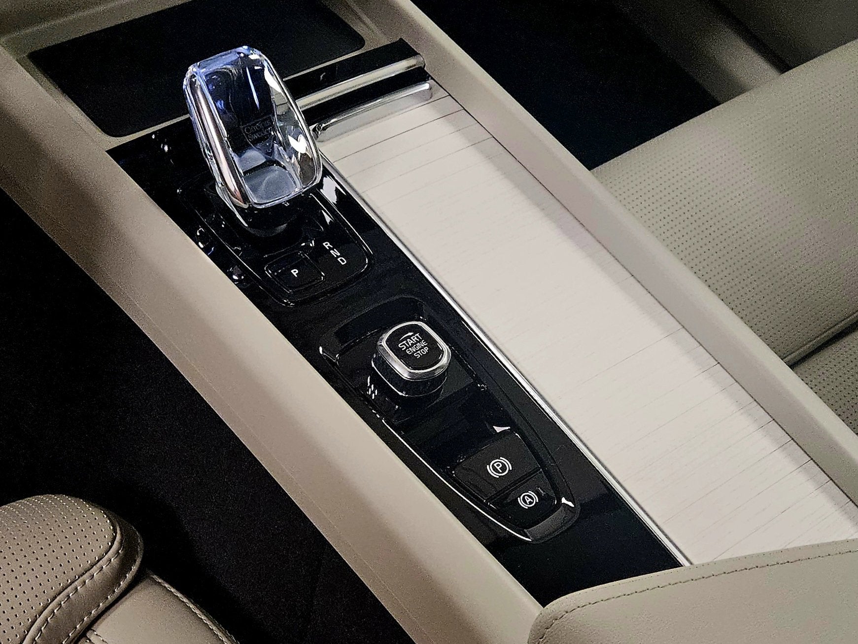 2026 Volvo XC60 Ultra