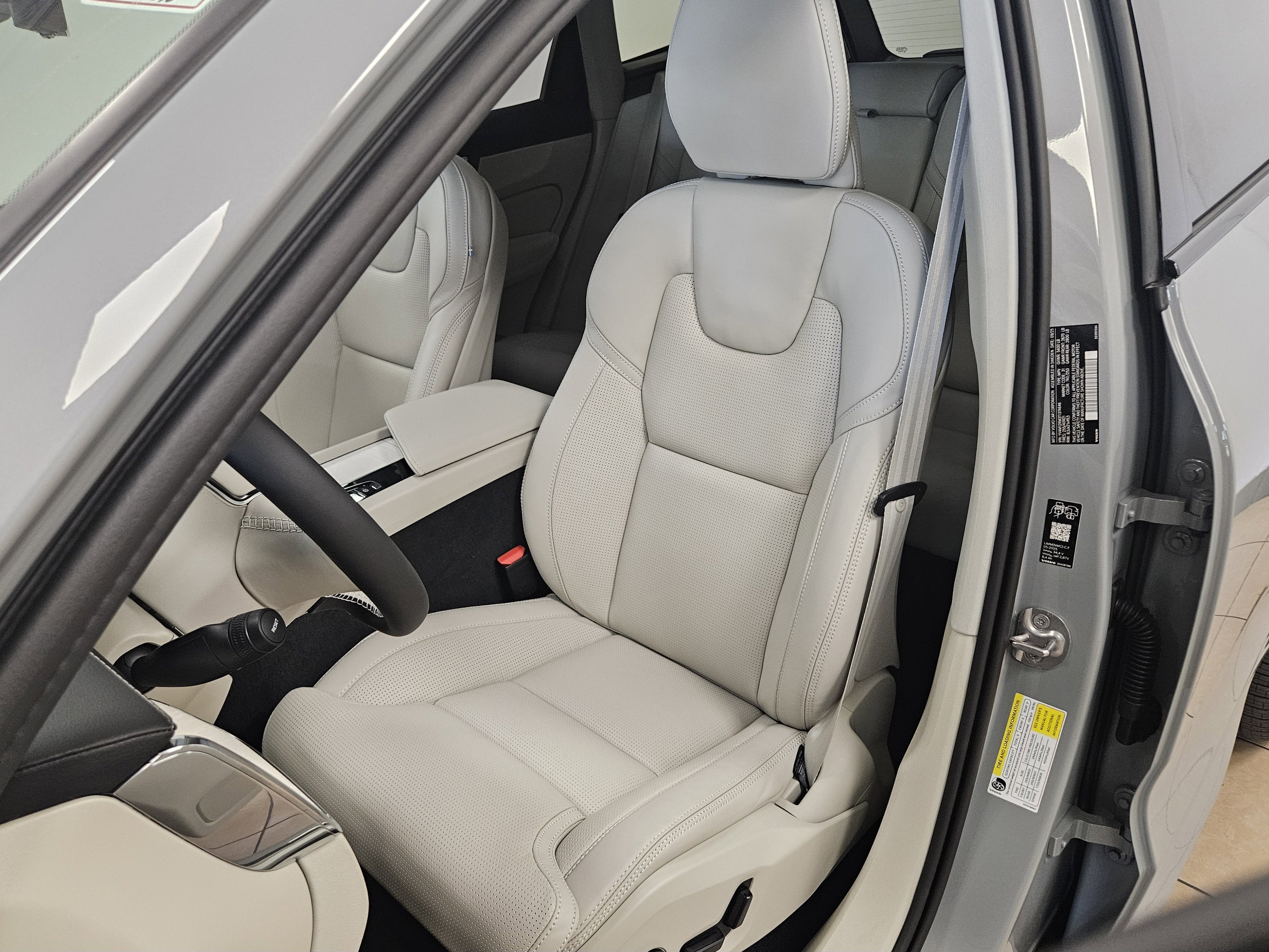 2026 Volvo XC60 Ultra